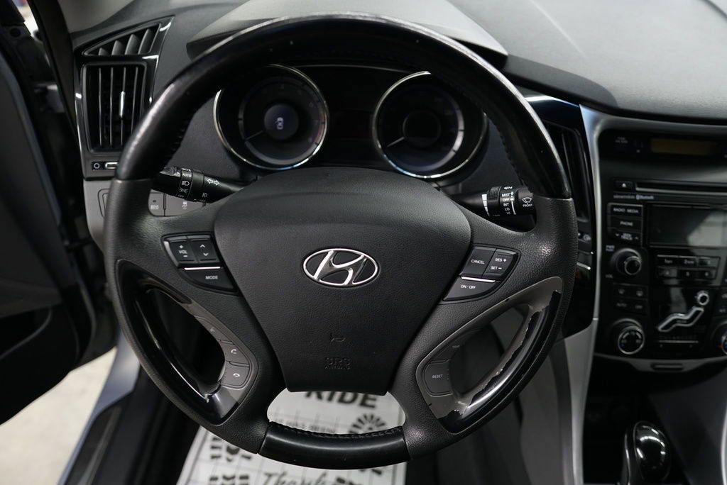 Used 2012 Hyundai Sonata Limited FWD image 22