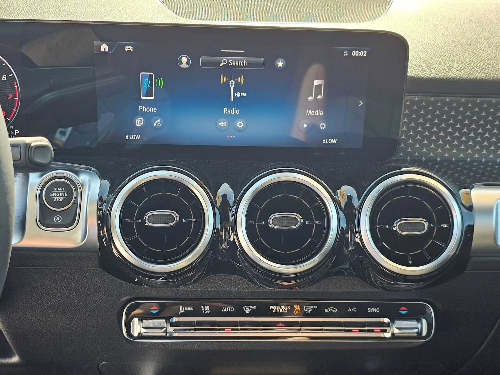 New 2026 Mercedes-Benz GLB 250 image 24