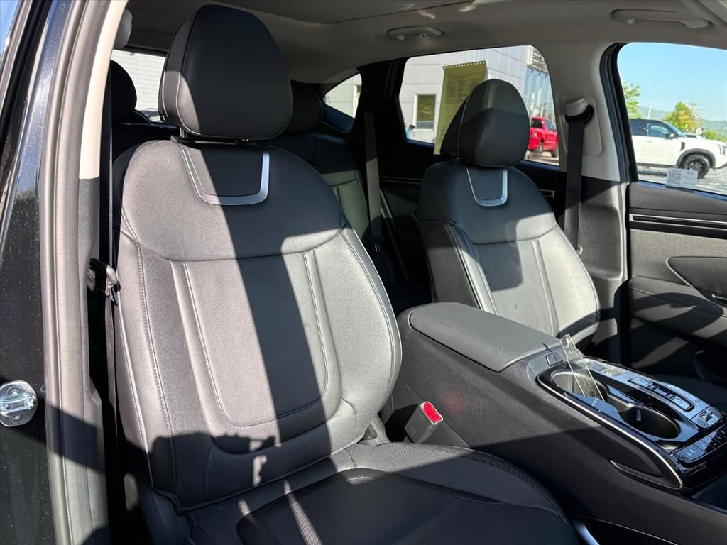 Used 2024 Hyundai Tucson Limited image 19