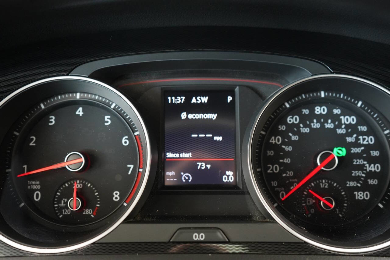 Used 2017 Volkswagen GTI Autobahn FWD image 84