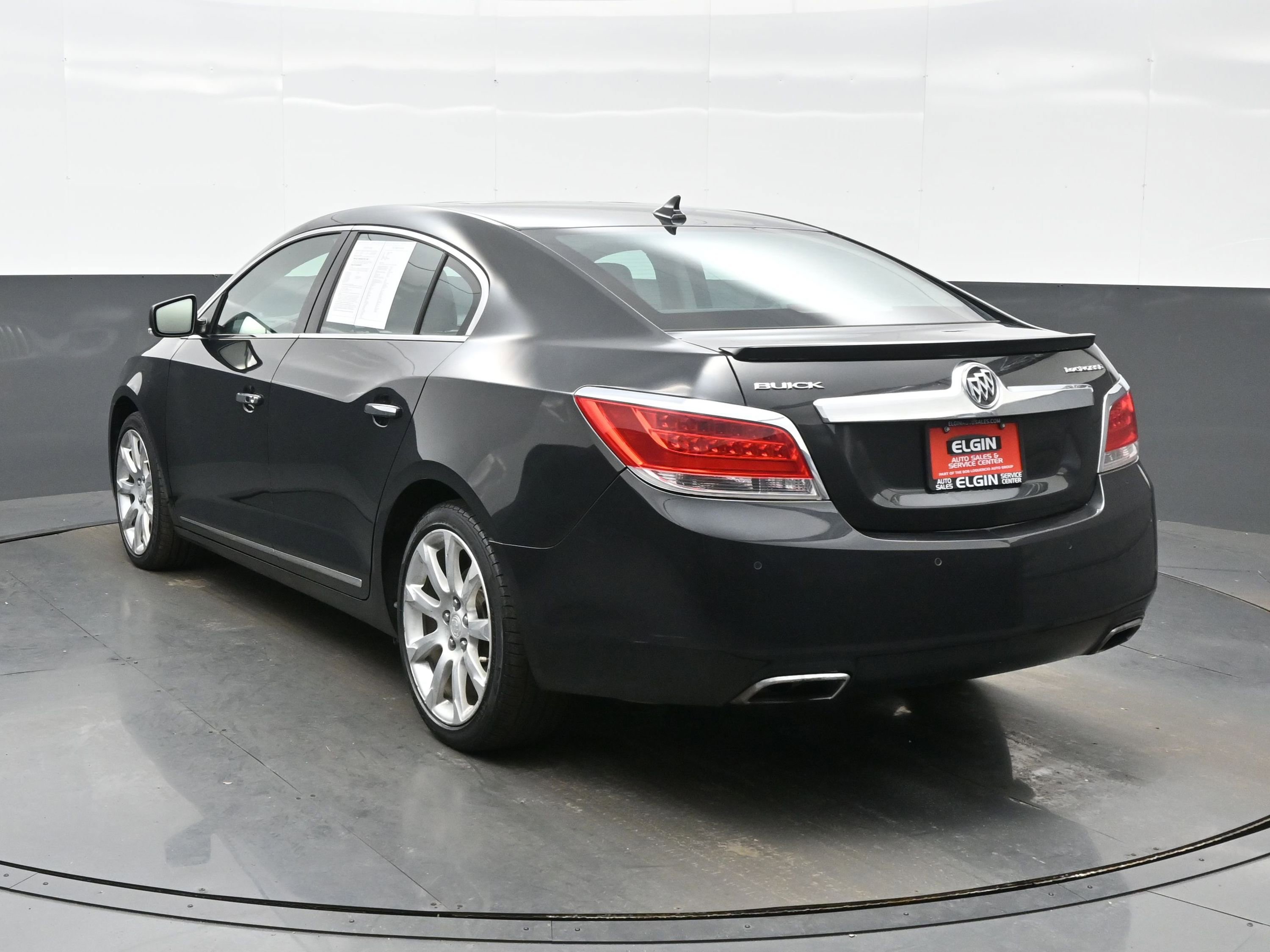 Used 2012 Buick LaCrosse Touring image 4