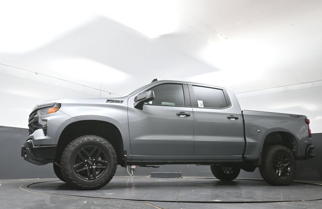 New 2026 Chevrolet Silverado 1500 Custom Trail Boss w/ Dark Appearance Package AWD/4WD image 48