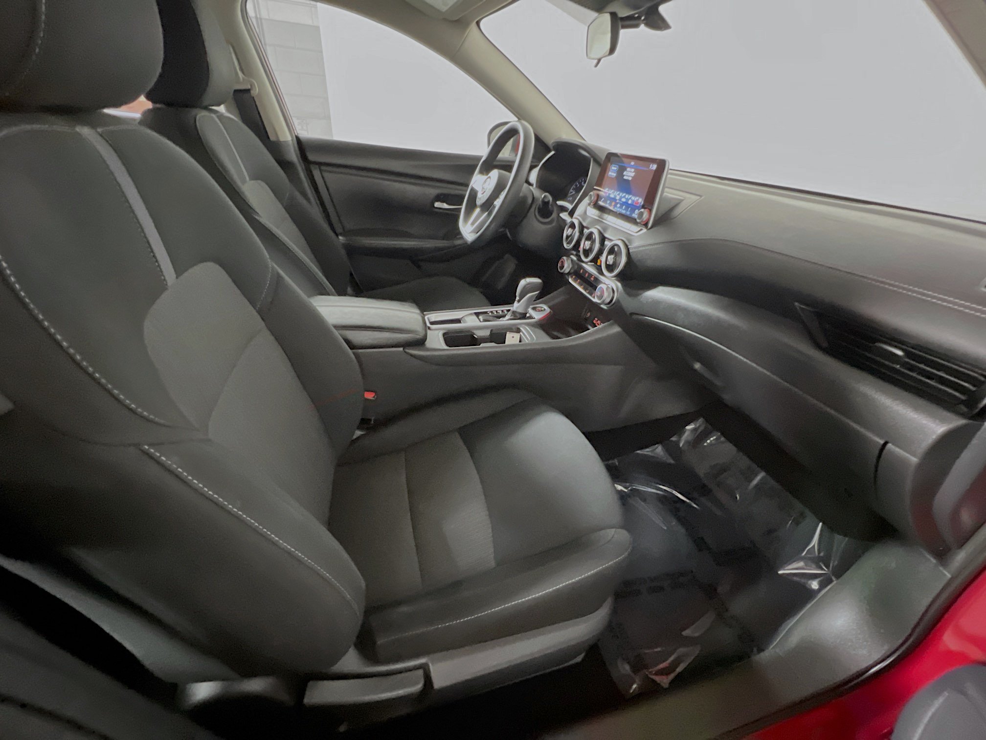 Used 2024 Nissan Sentra SV FWD image 31
