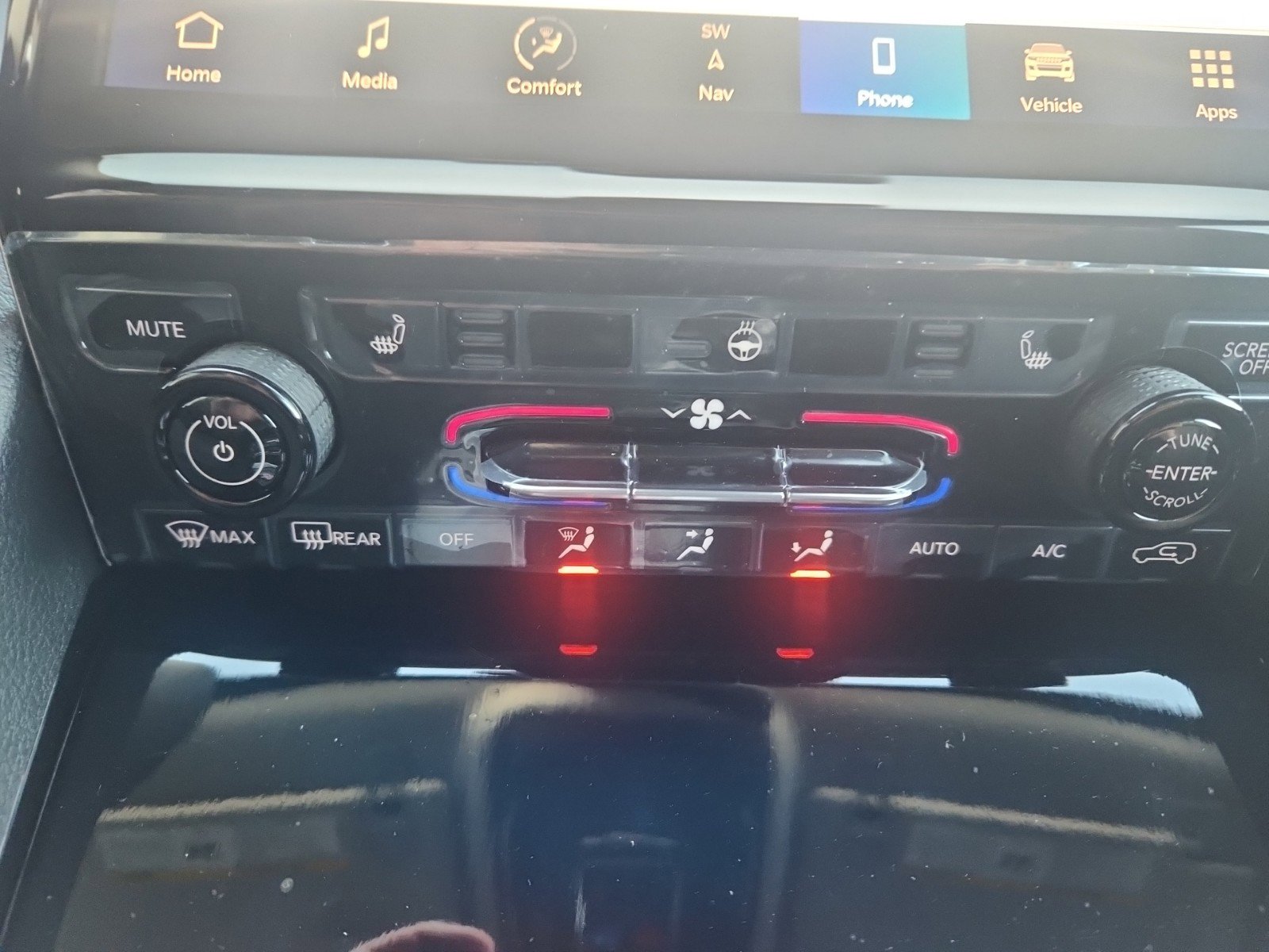 New 2022 Jeep Grand Cherokee Limited 4xe image 25