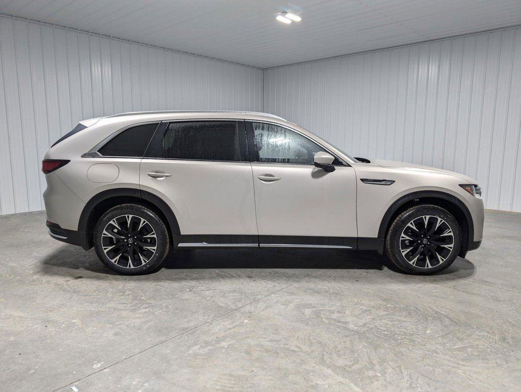 New 2024 MAZDA CX-90 Plug-In Hybrid w/ Premium Plus image 8