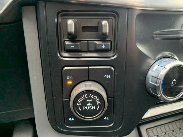 Certified 2025 Ford F150 Lariat w/ Equipment Group 502A High image 24