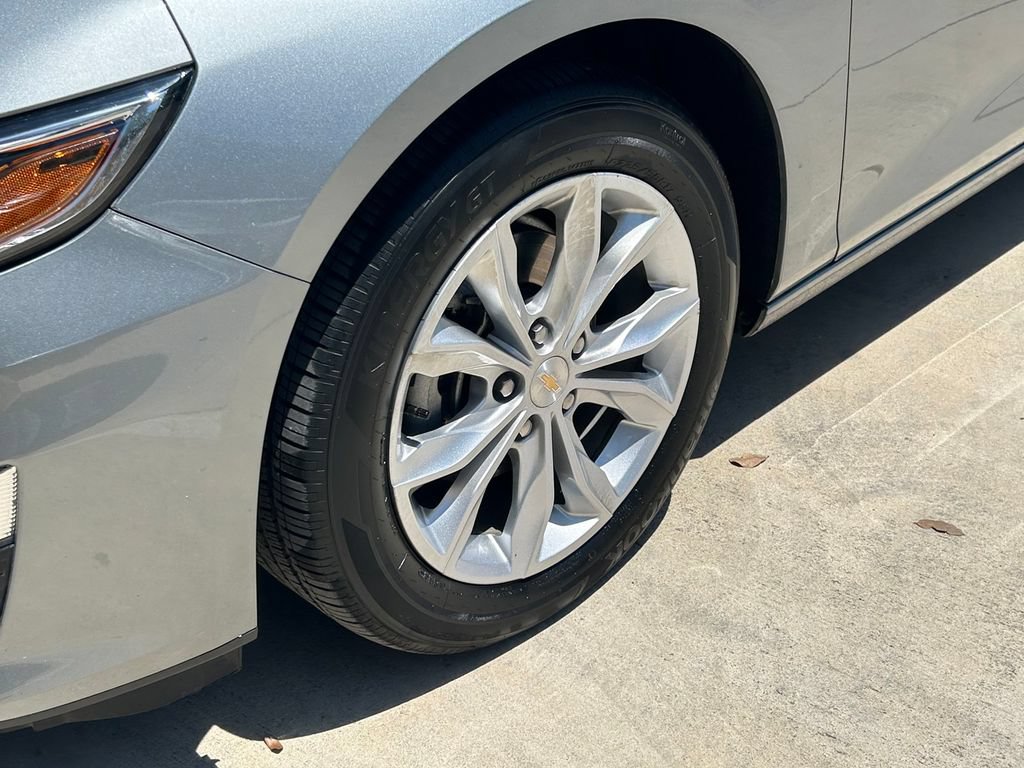 Used 2024 Chevrolet Malibu LT FWD image 9