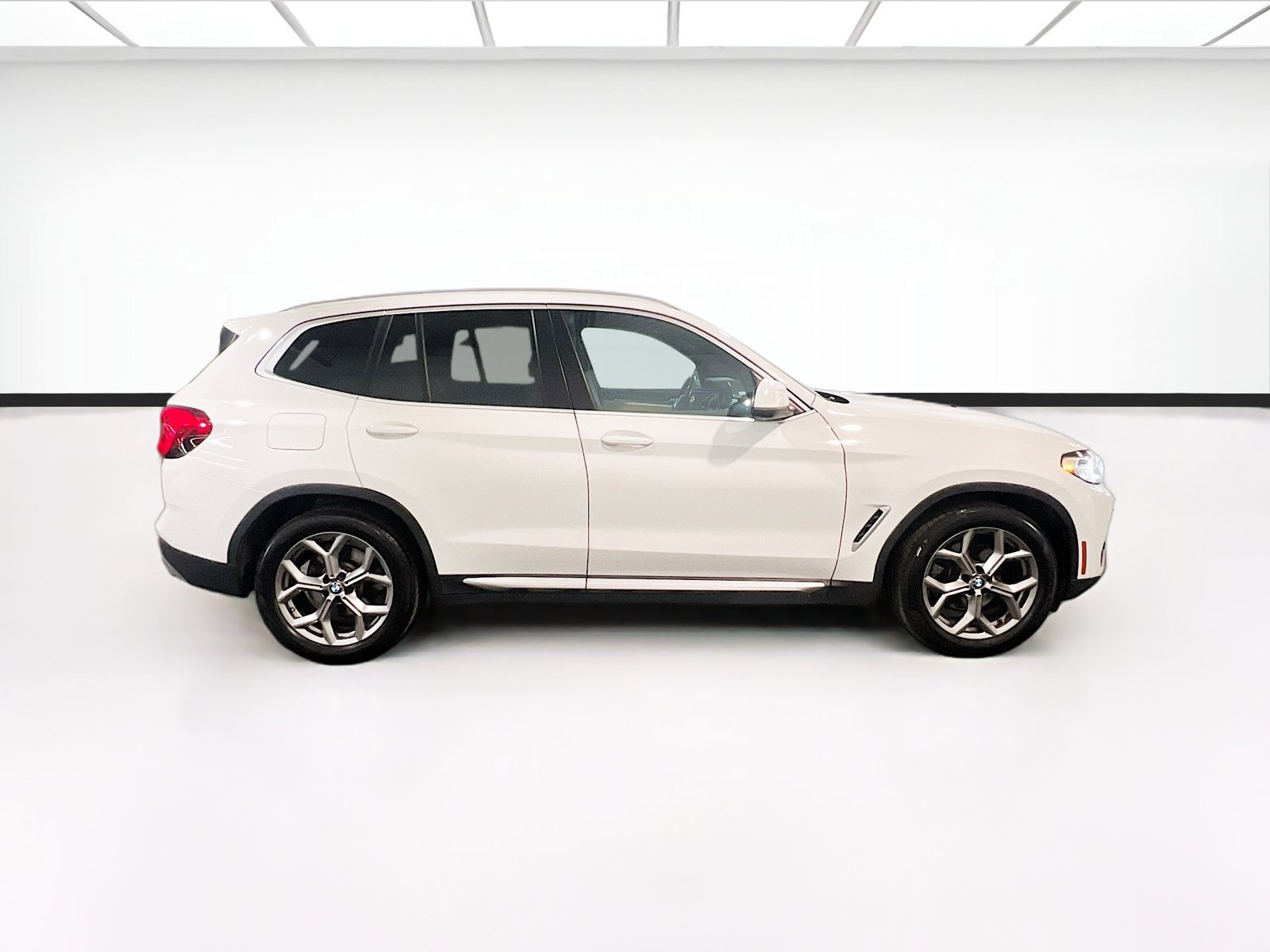 Used 2022 BMW X3 sDrive30i w/ Convenience Package w/ZPA RWD image 25
