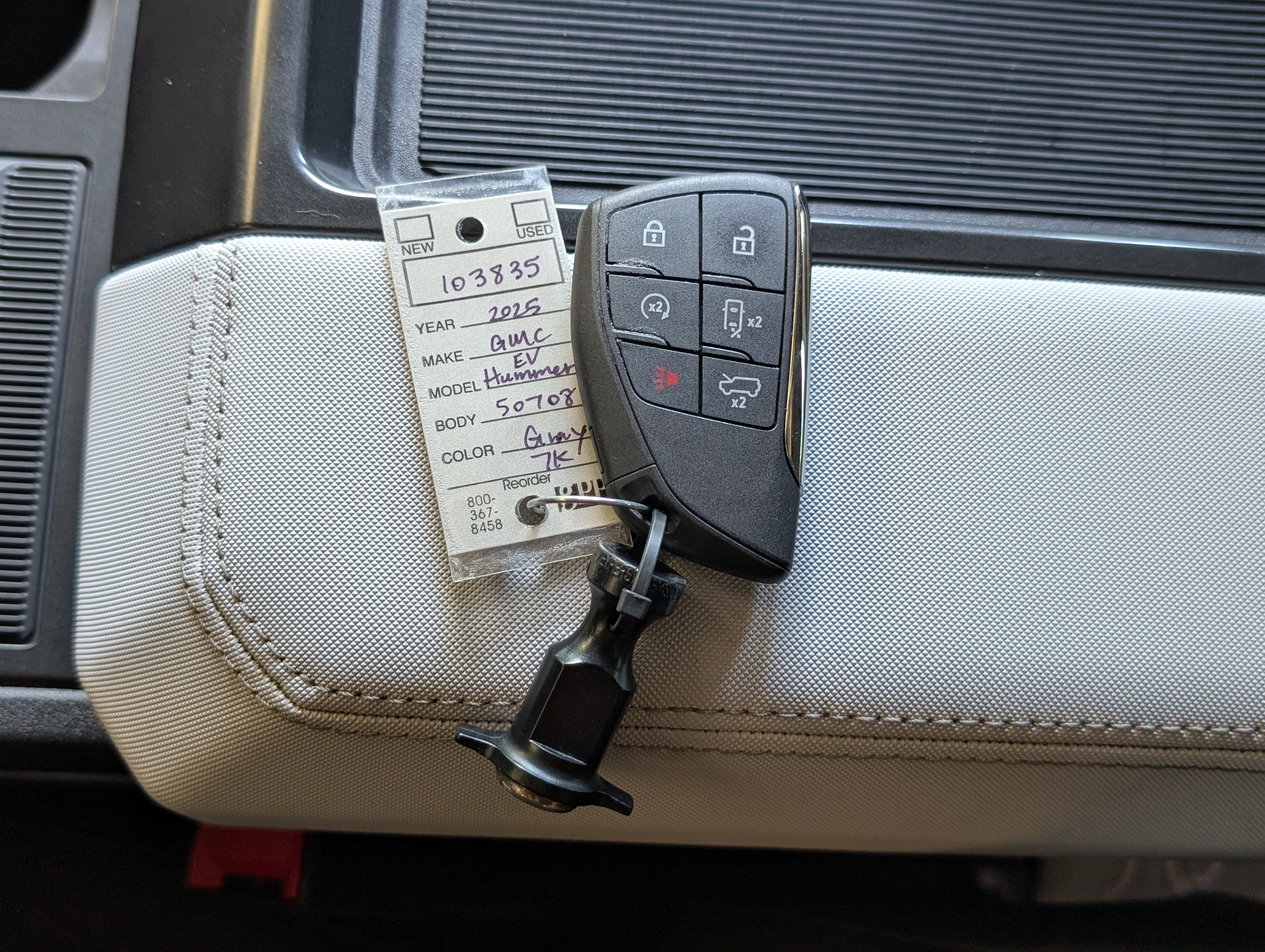 Used 2025 GMC Hummer EV 2X AWD/4WD image 37