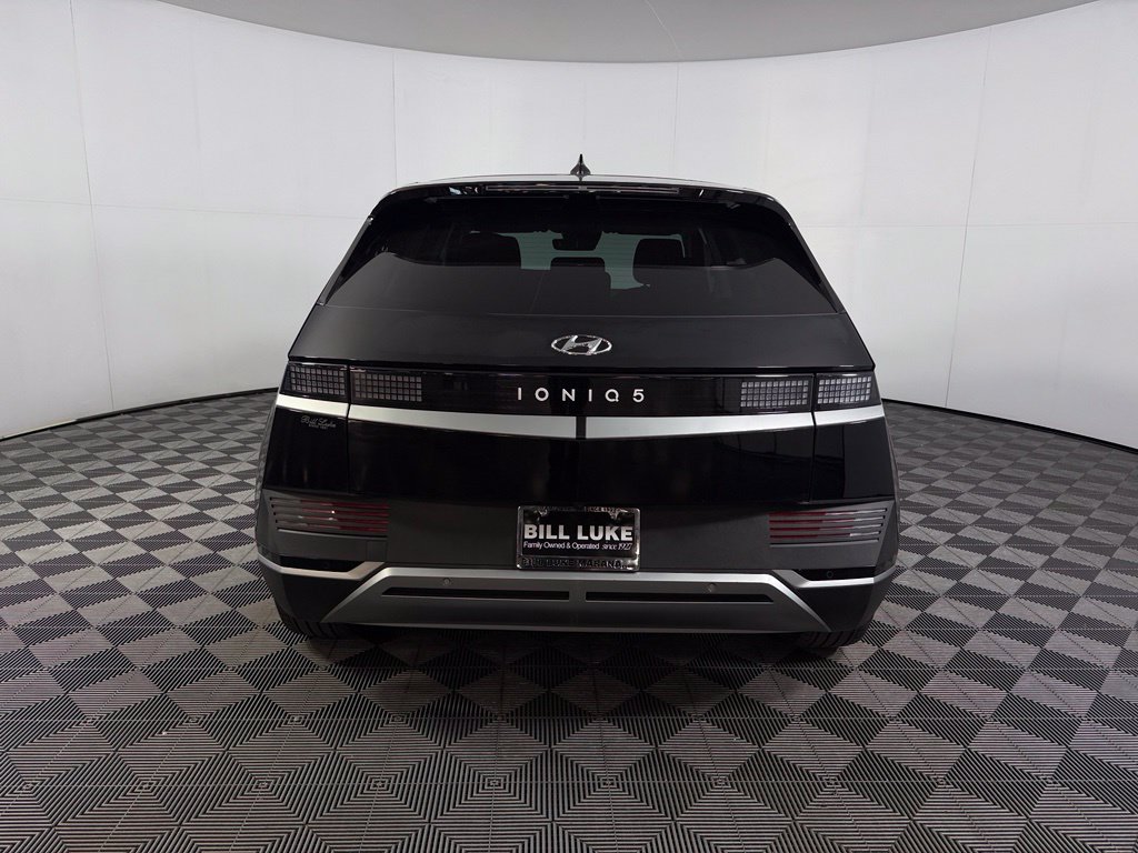 Used 2024 Hyundai Ioniq 5 SEL RWD image 9