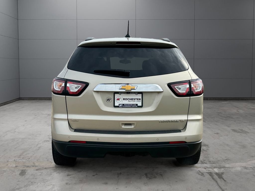 Used 2016 Chevrolet Traverse LT w/ Style and Technology Package AWD/4WD image 4