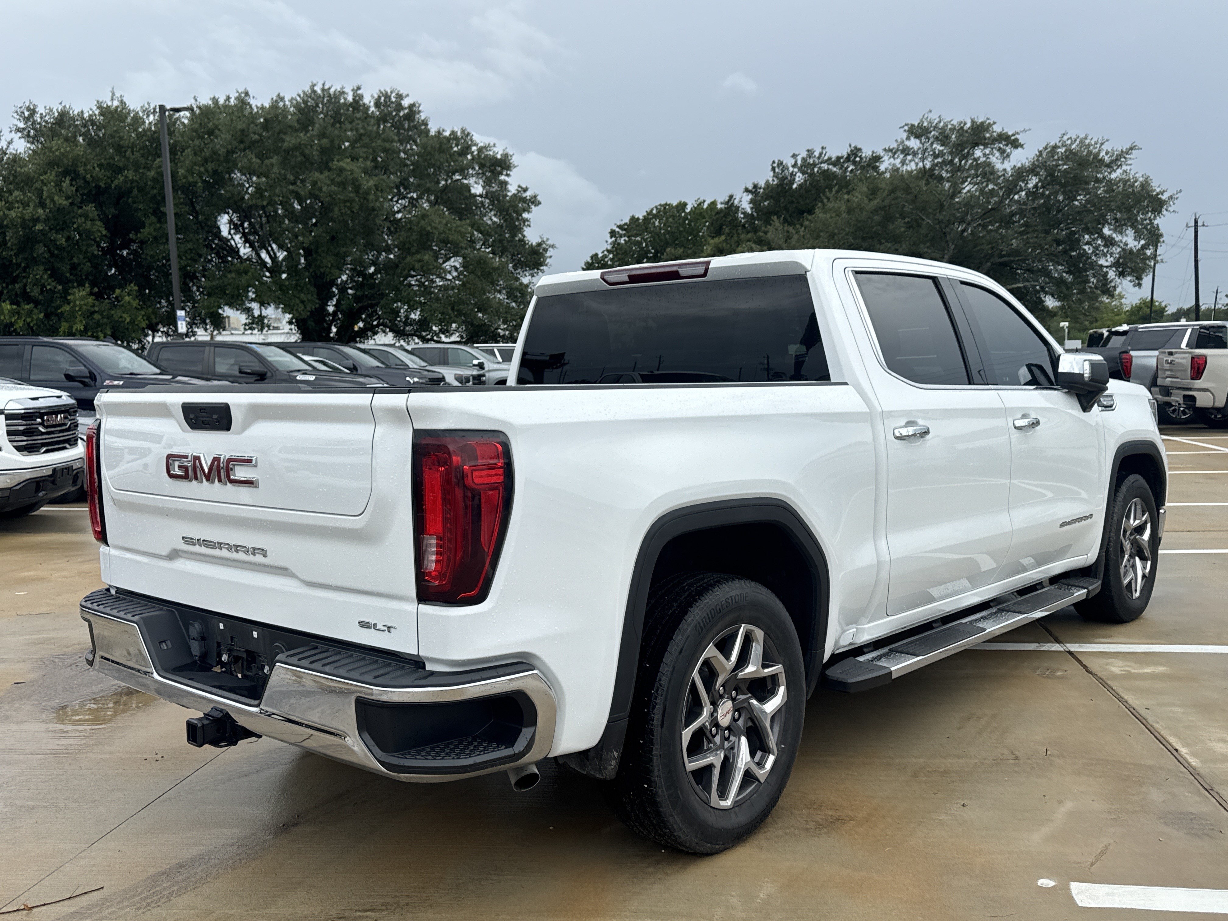 Used 2023 GMC Sierra 1500 SLT RWD image 11