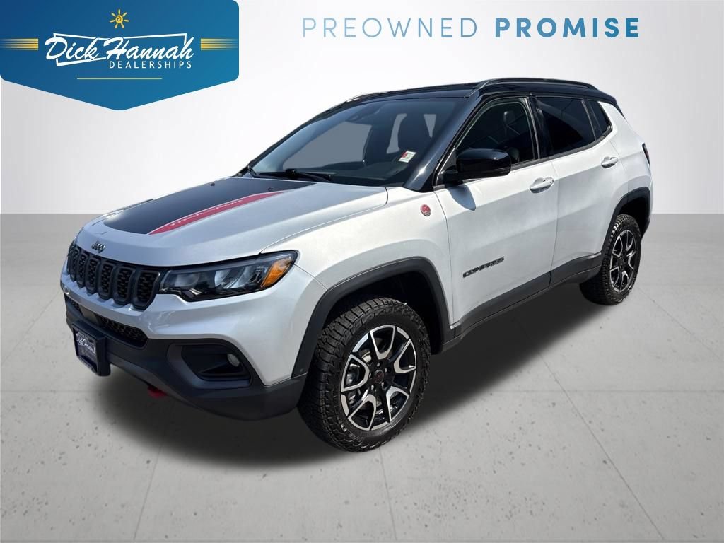 Used 2025 Jeep Compass Trailhawk