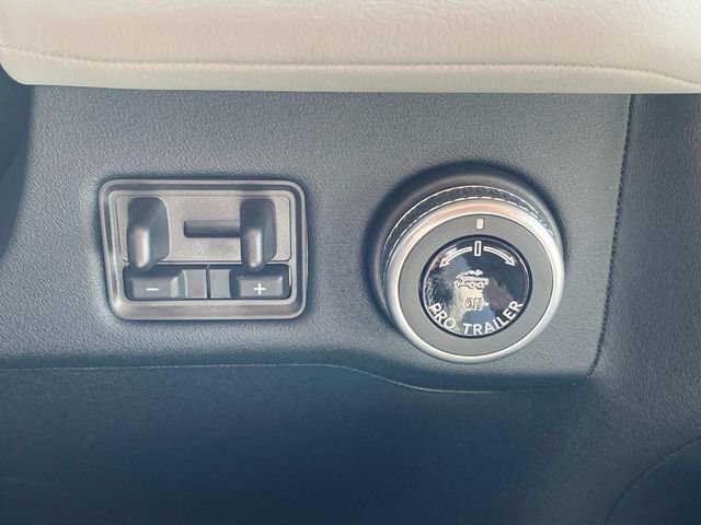 New 2026 Lincoln Navigator Black Label AWD/4WD image 25