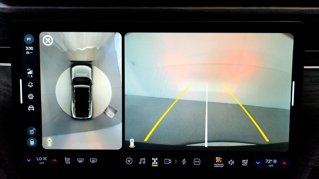 Used 2023 Rivian R1S Adventure Quad AWD/4WD image 31