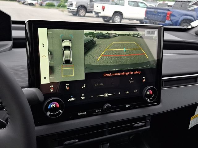 New 2026 Toyota C-HR AWD/4WD image 8