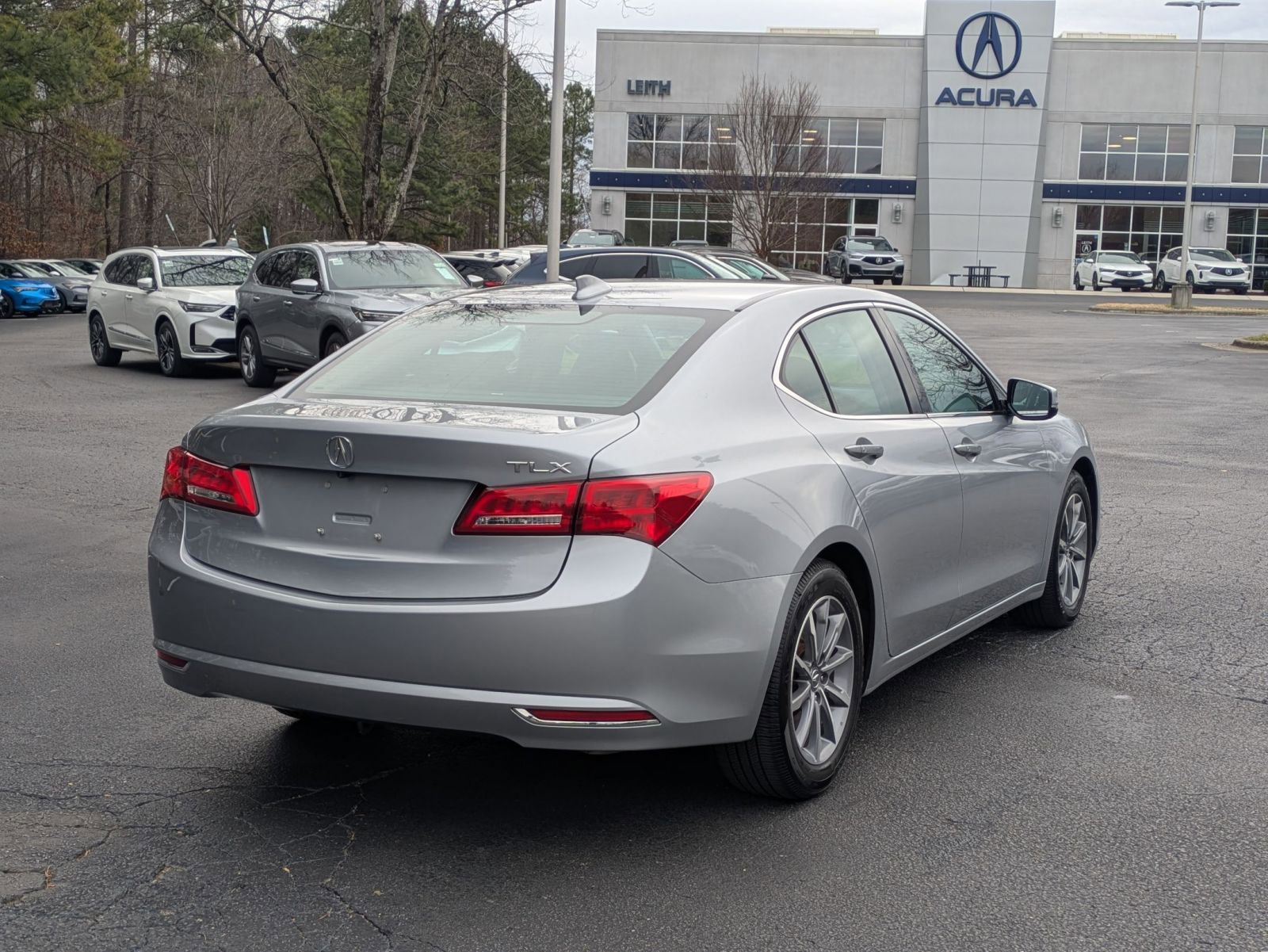 Used 2018 Acura TLX w/ Technology Package image 5