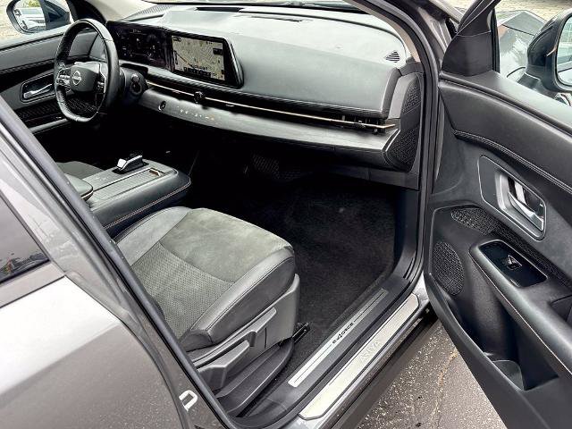 Certified 2024 Nissan Ariya AWD image 27