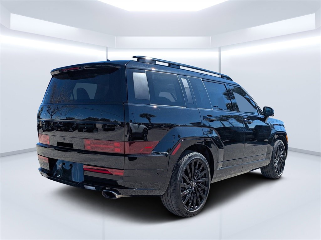 Used 2024 Hyundai Santa Fe Calligraphy image 3