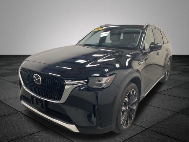 Used 2024 MAZDA CX-90 Plug-In Hybrid w/ Premium Pkg image 3