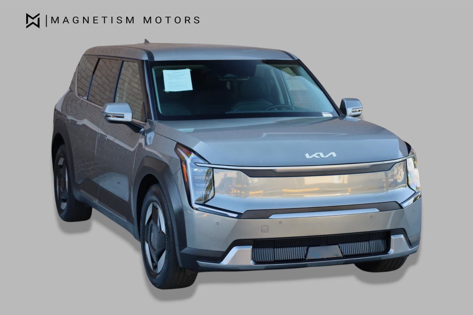 Used 2024 Kia EV9 Light Long Range RWD image 6
