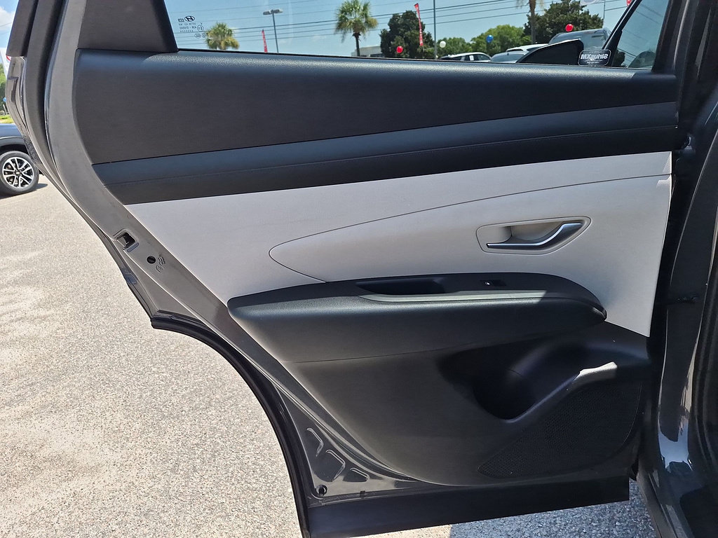 Used 2025 Hyundai Tucson SEL FWD image 27