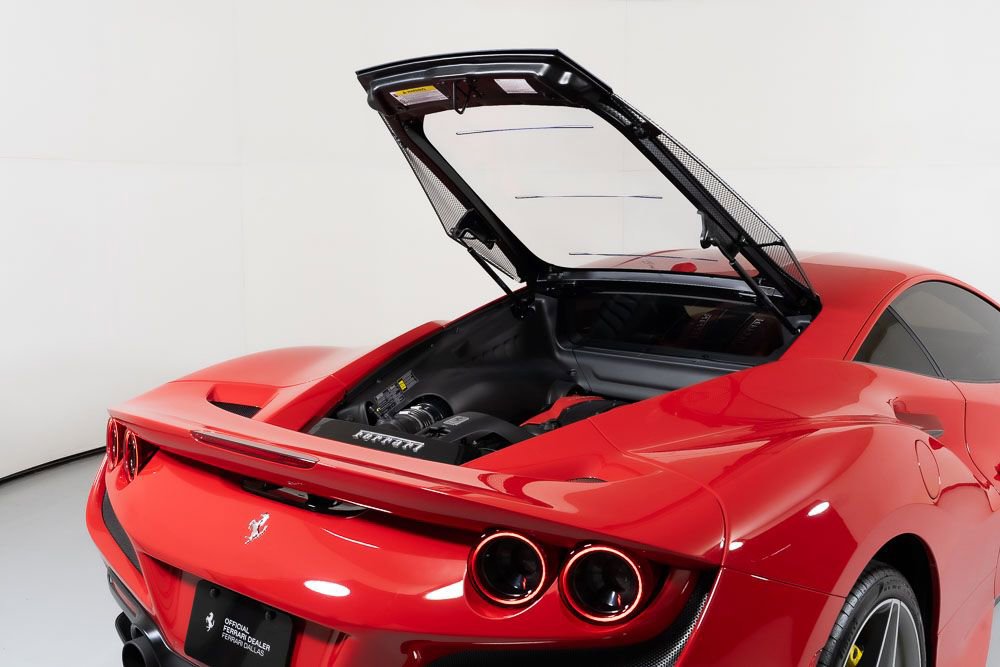 Used 2020 Ferrari F8 Tributo Base image 17