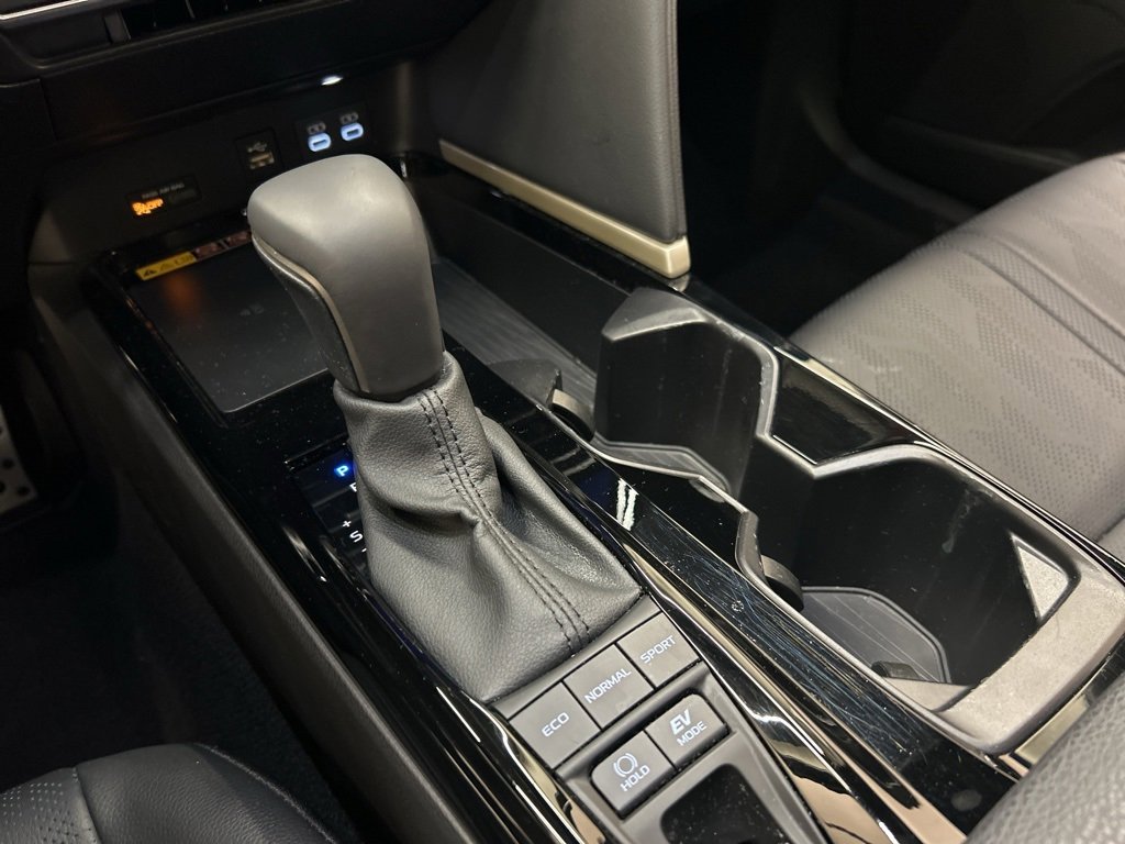 Used 2025 Toyota Camry XSE image 22