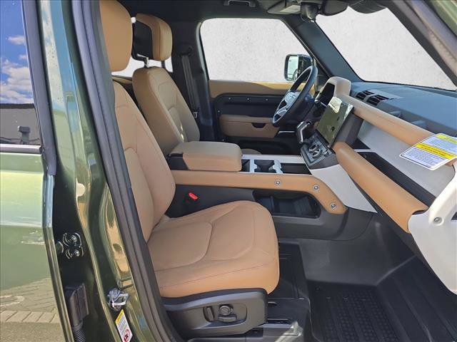 New 2026 Land Rover Defender 110 X-Dynamic SE AWD/4WD image 10