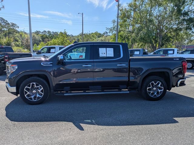 Used 2023 GMC Sierra 1500 SLT w/ SLT Premium Package image 4