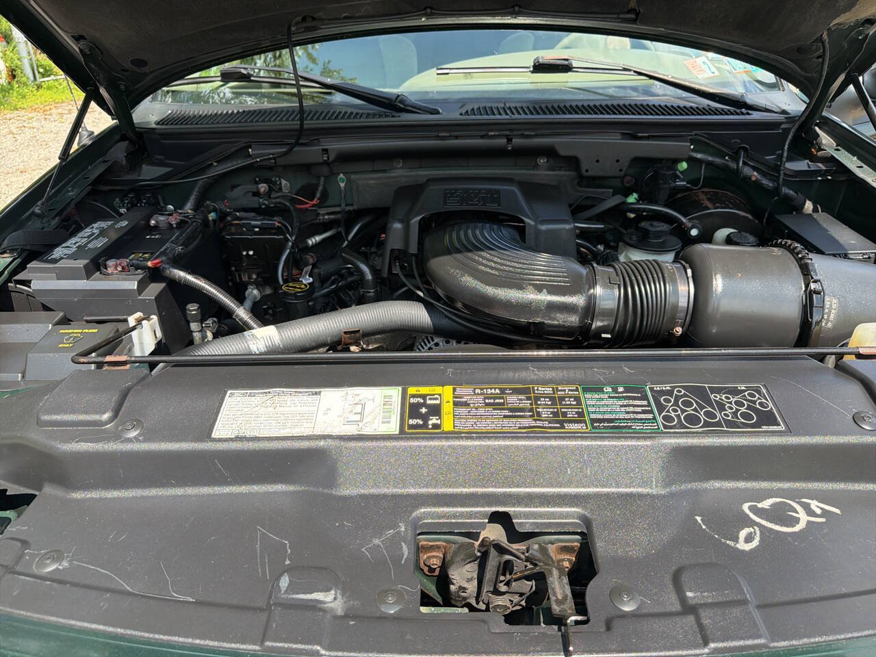 Used 2002 Ford F150 XLT AWD/4WD image 36
