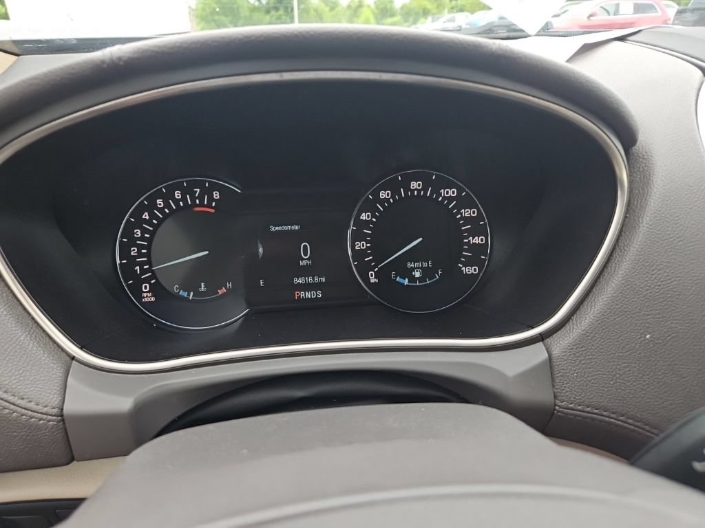 Used 2017 Lincoln MKX Reserve w/ Lincoln MKX Climate Package FWD image 18