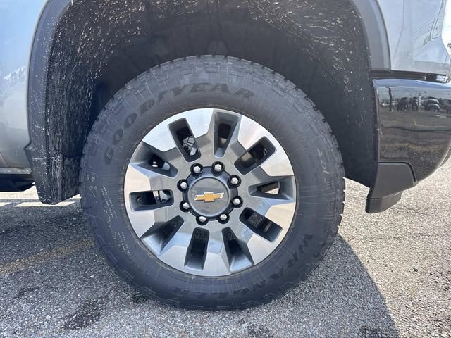 New 2026 Chevrolet Silverado 2500 Custom w/ Custom Value Package AWD/4WD image 7