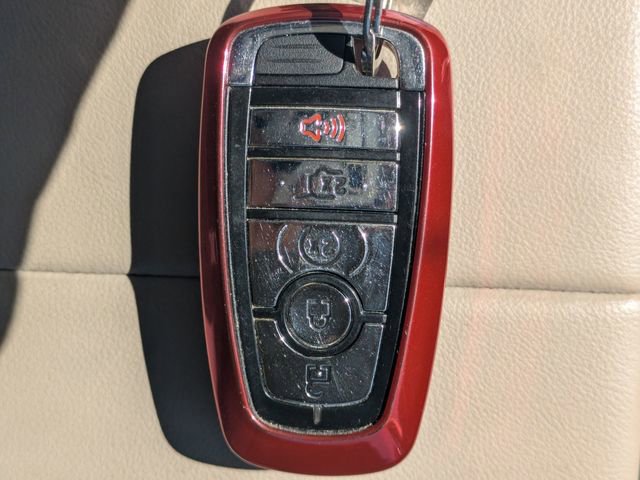 Used 2024 Lincoln Nautilus Reserve image 34