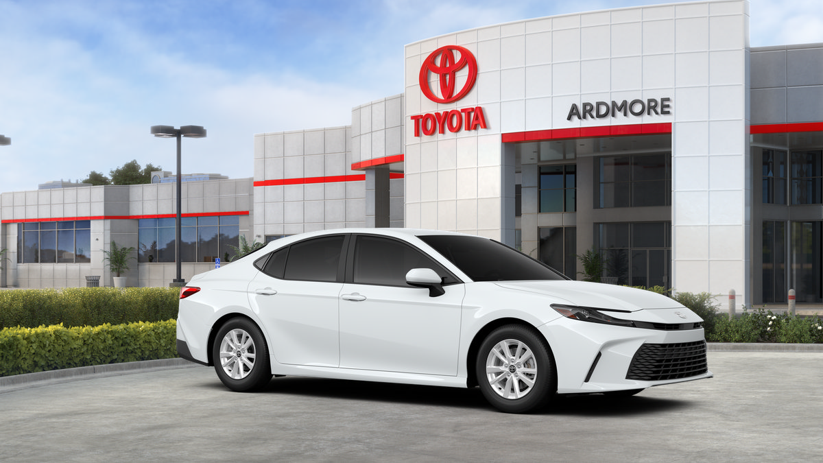 New 2026 Toyota Camry LE FWD image 32