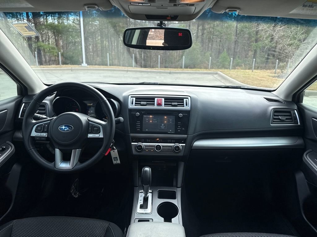 Used 2017 Subaru Outback 2.5i Premium image 16