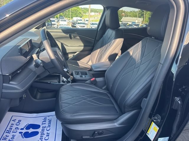Used 2025 Ford Mustang Mach-E Select w/ Comfort Package Lite AWD/4WD image 10