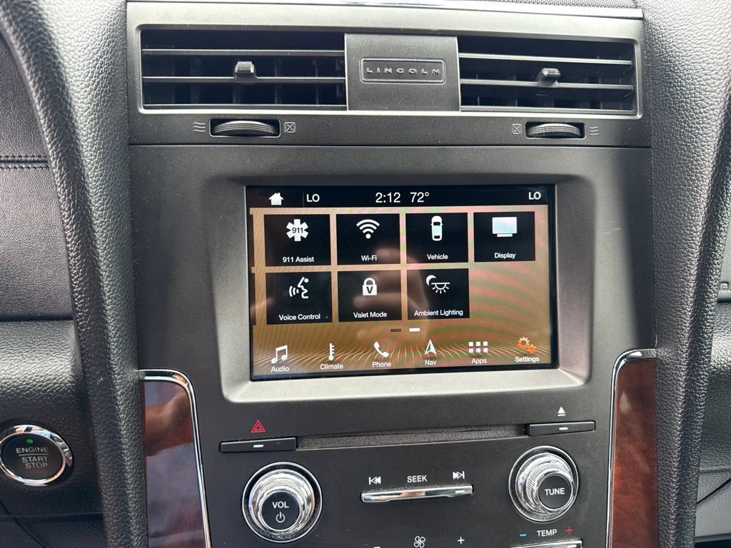 Used 2017 Lincoln Navigator Select AWD/4WD image 39