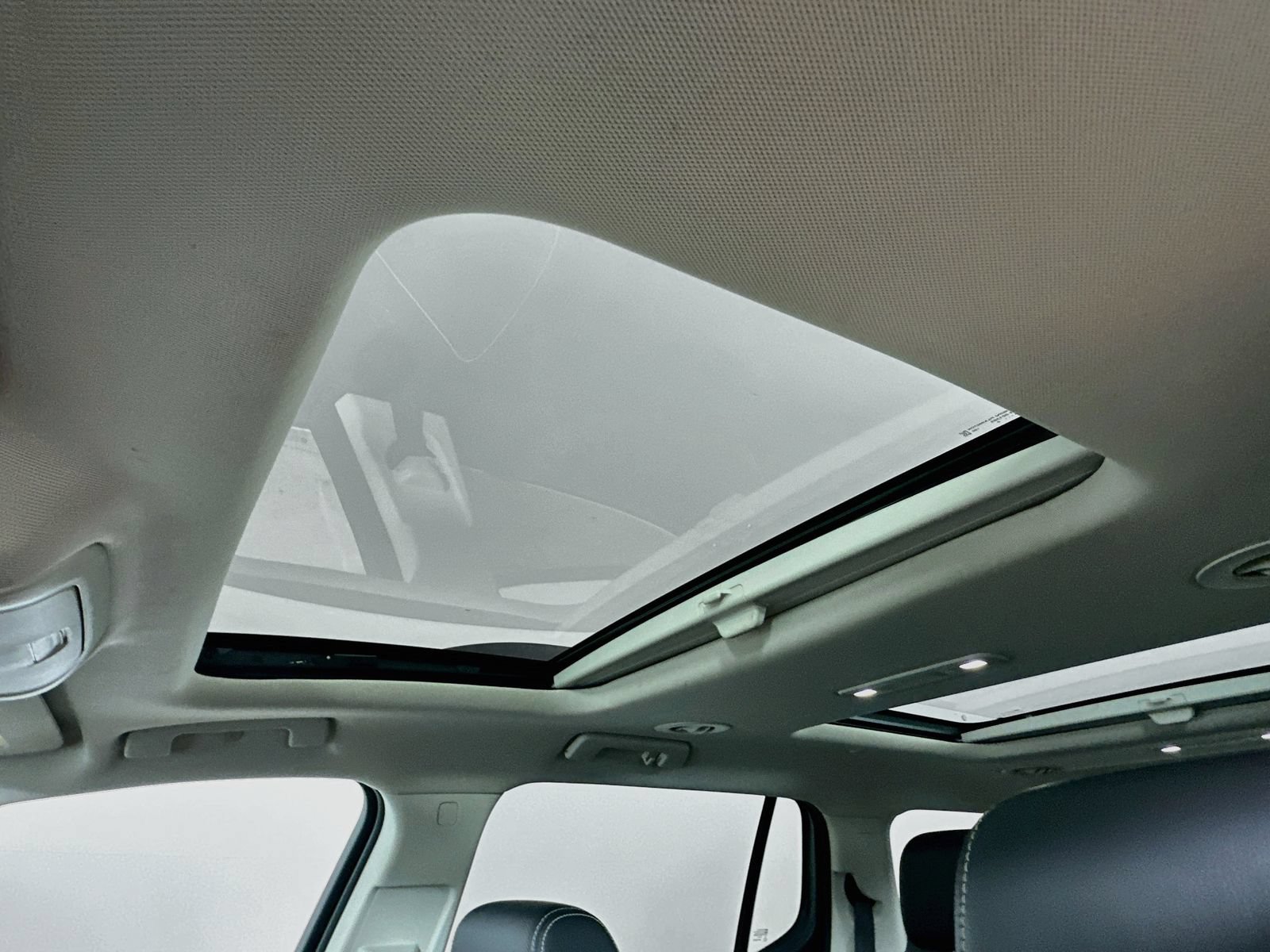 Used 2020 GMC Acadia Denali FWD image 30