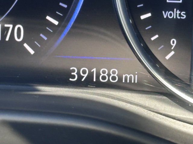 Certified 2023 Buick Enclave Avenir w/ Avenir Technology Package image 24