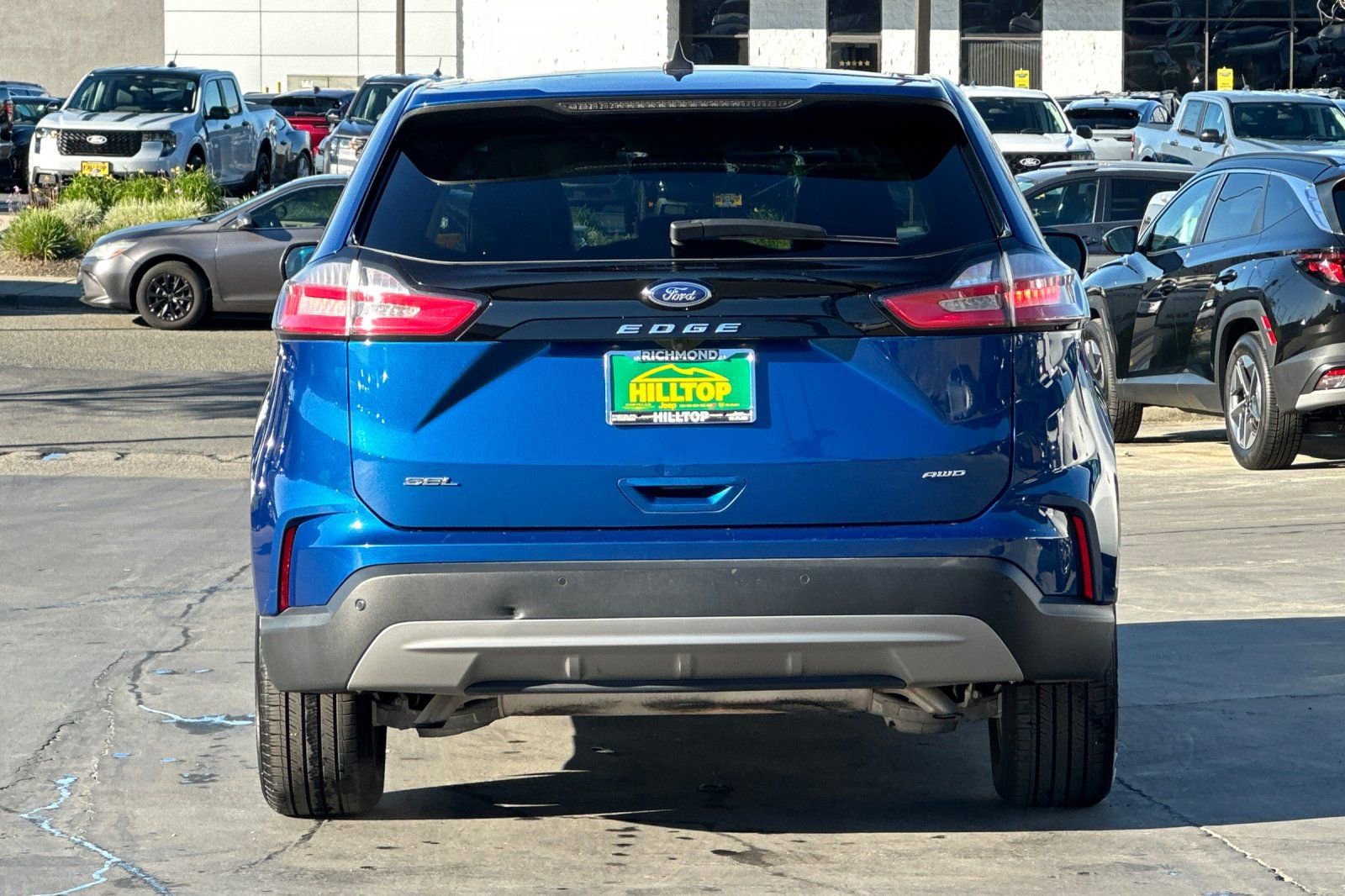 Used 2024 Ford Edge SEL image 6