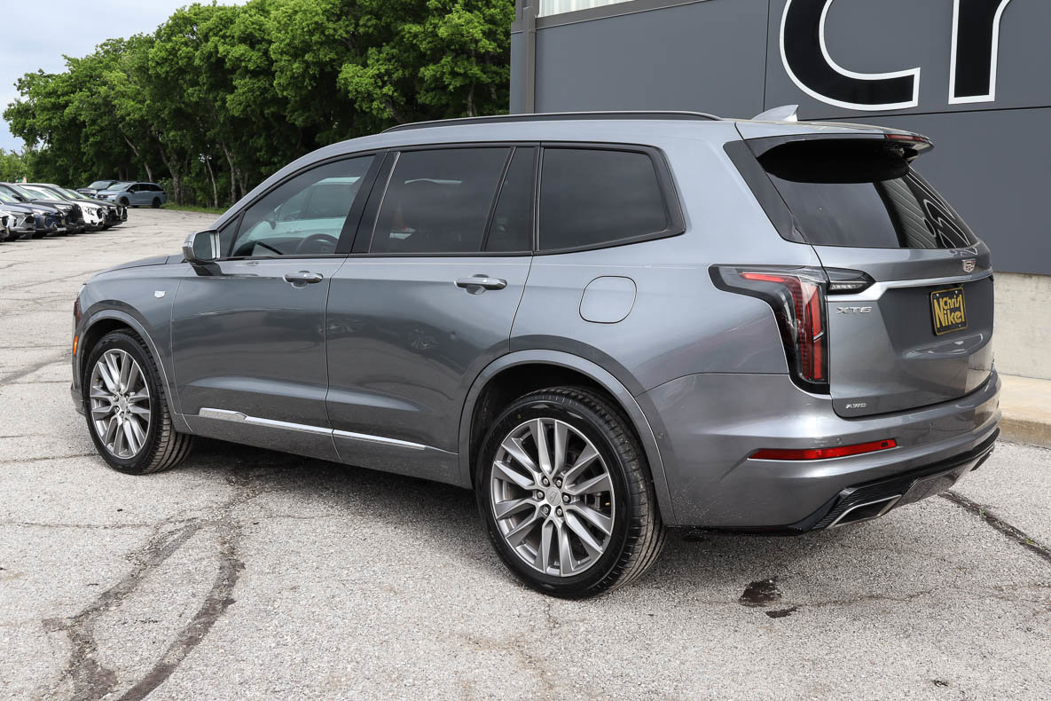 Used 2020 Cadillac XT6 Sport AWD/4WD image 6