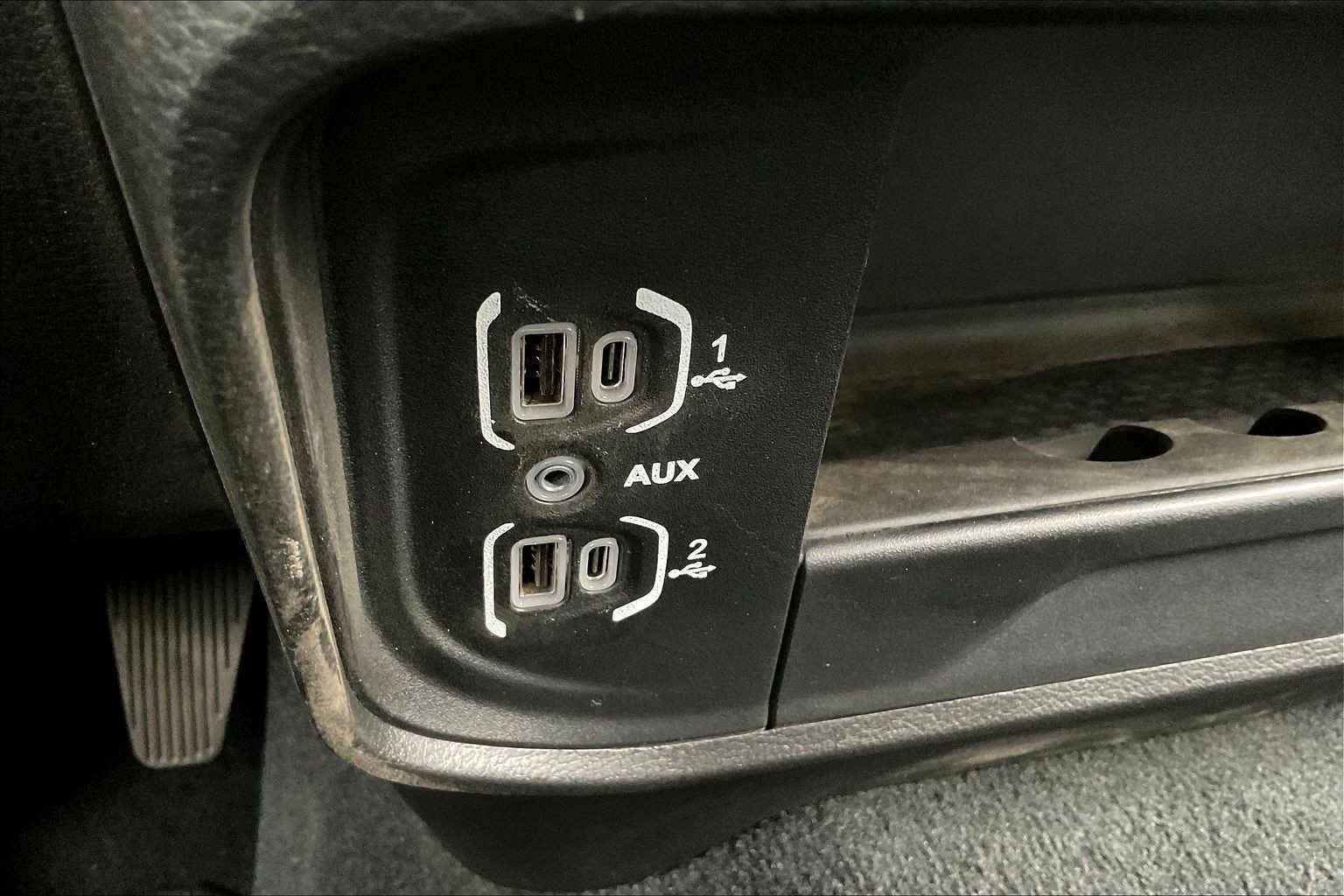 Used 2024 RAM 3500 Big Horn image 30