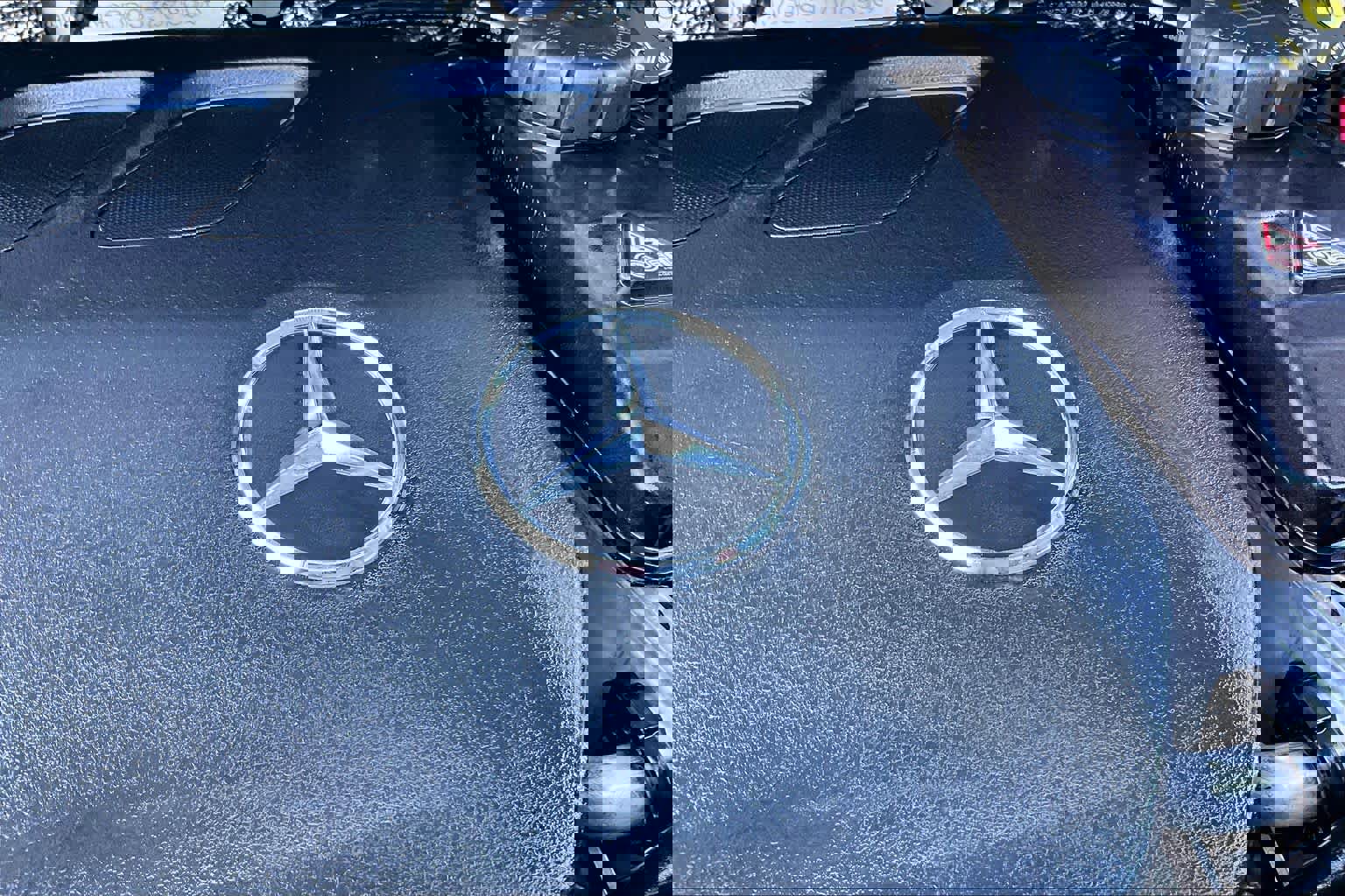 Used 2025 Mercedes-Benz GLA 250 image 32