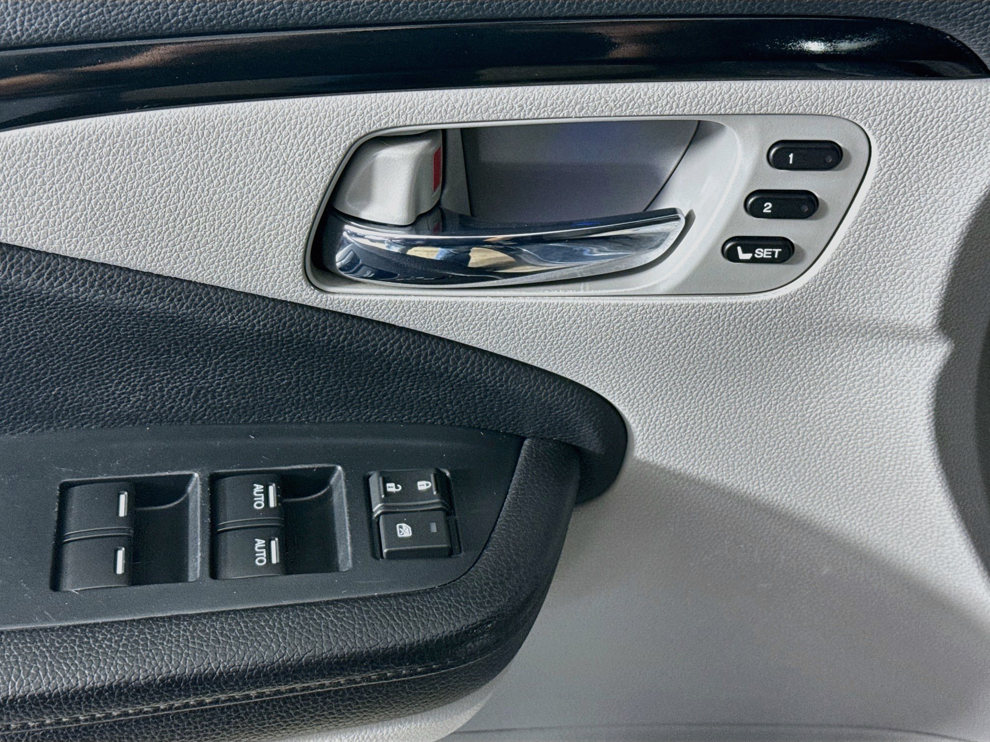 Used 2022 Honda Pilot Elite image 21