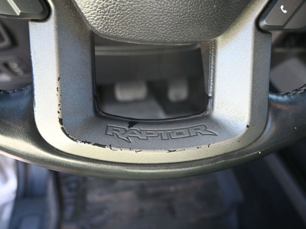 Used 2019 Ford F150 Raptor w/ Equipment Group 802A Luxury image 23