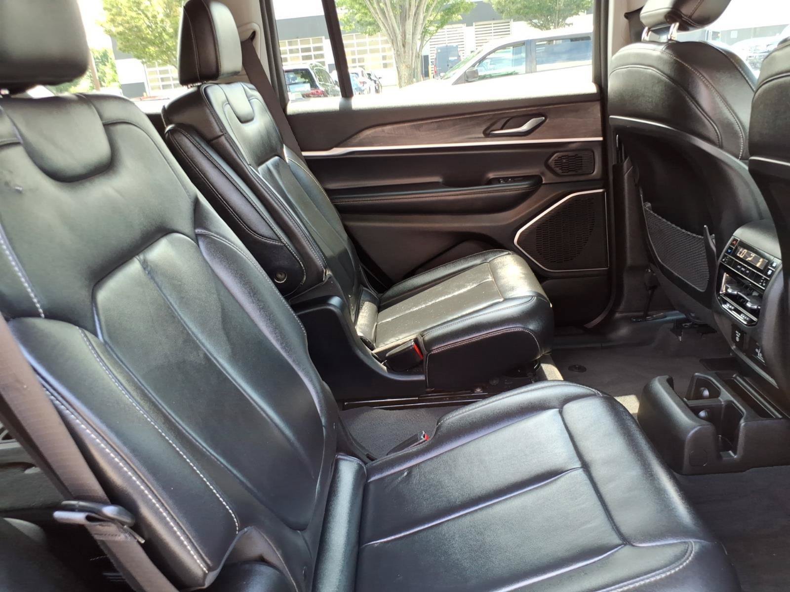 Used 2021 Jeep Grand Cherokee L Limited AWD/4WD image 26