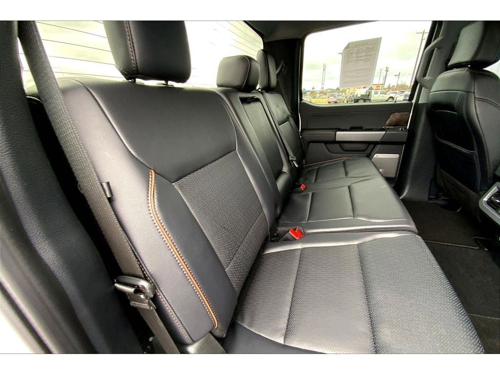 Used 2025 Ford F350 Lariat AWD/4WD image 28