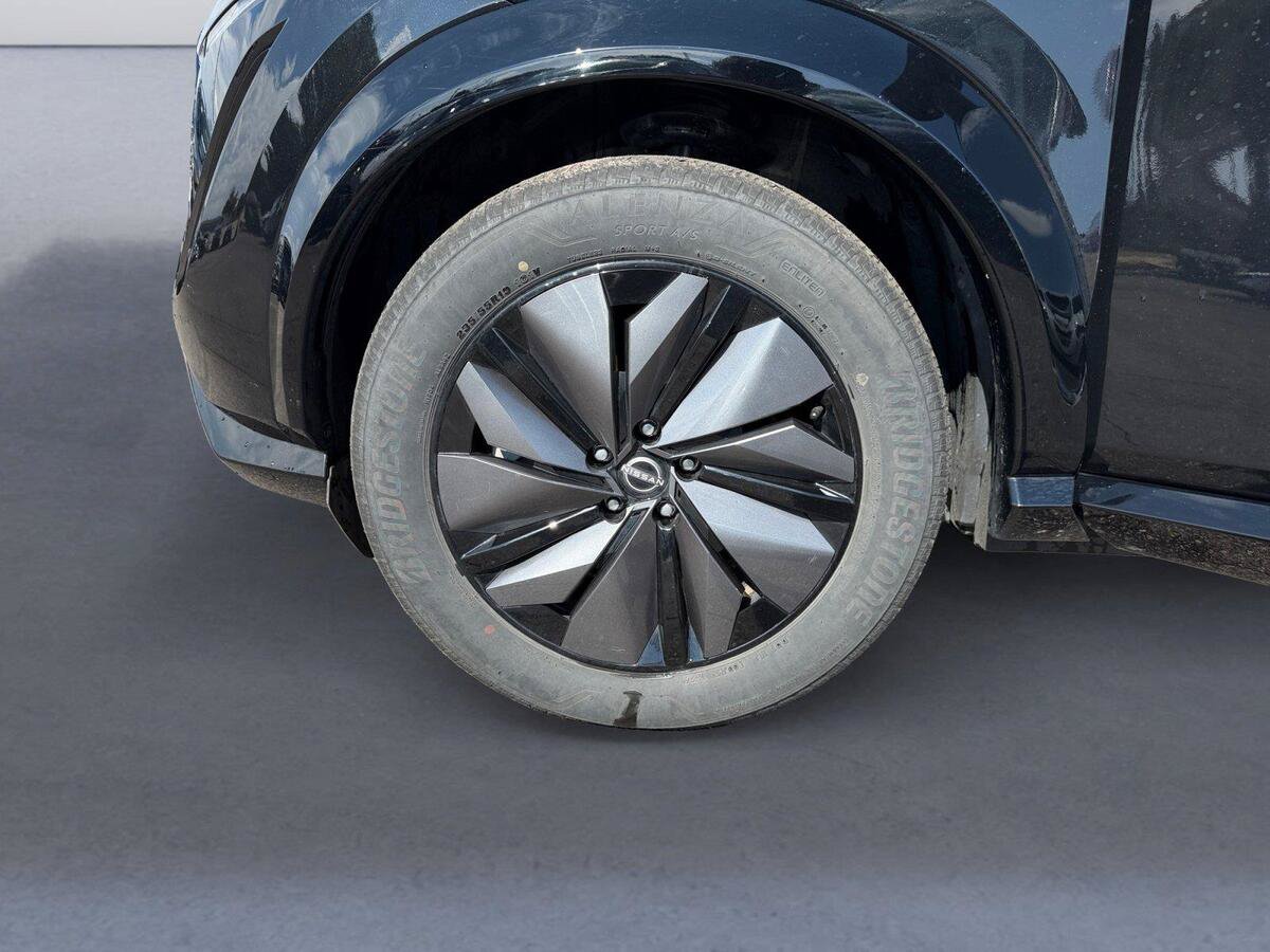 Used 2024 Nissan Ariya AWD image 14