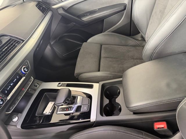 Used 2023 Audi Q5 e Premium Plus w/ Premium Plus Package image 17